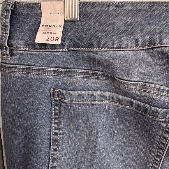 Torrid Denim Flare Jeans Vintage-Inspired Slim Knee & Flared Leg 20R Medium Wash - Picture 12 of 15